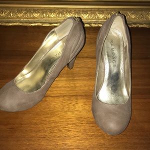 ✨ 3 for $35 bundle ✨ 3” tan microsuede heels